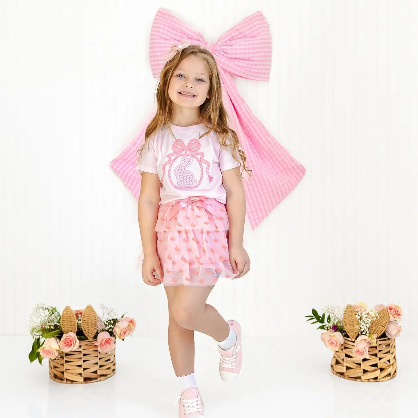 Sweet Wink - Bunny Locket Pearl Patch T-Shirt
