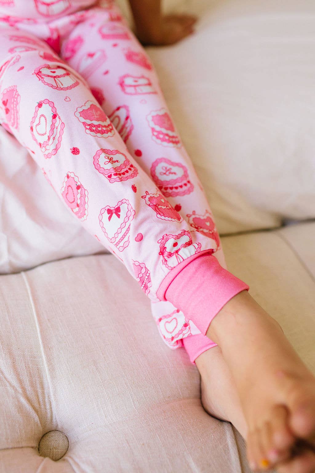 Ollie Jay - 2 piece Short Sleeve Bamboo Pajama in Eat your Heart Out