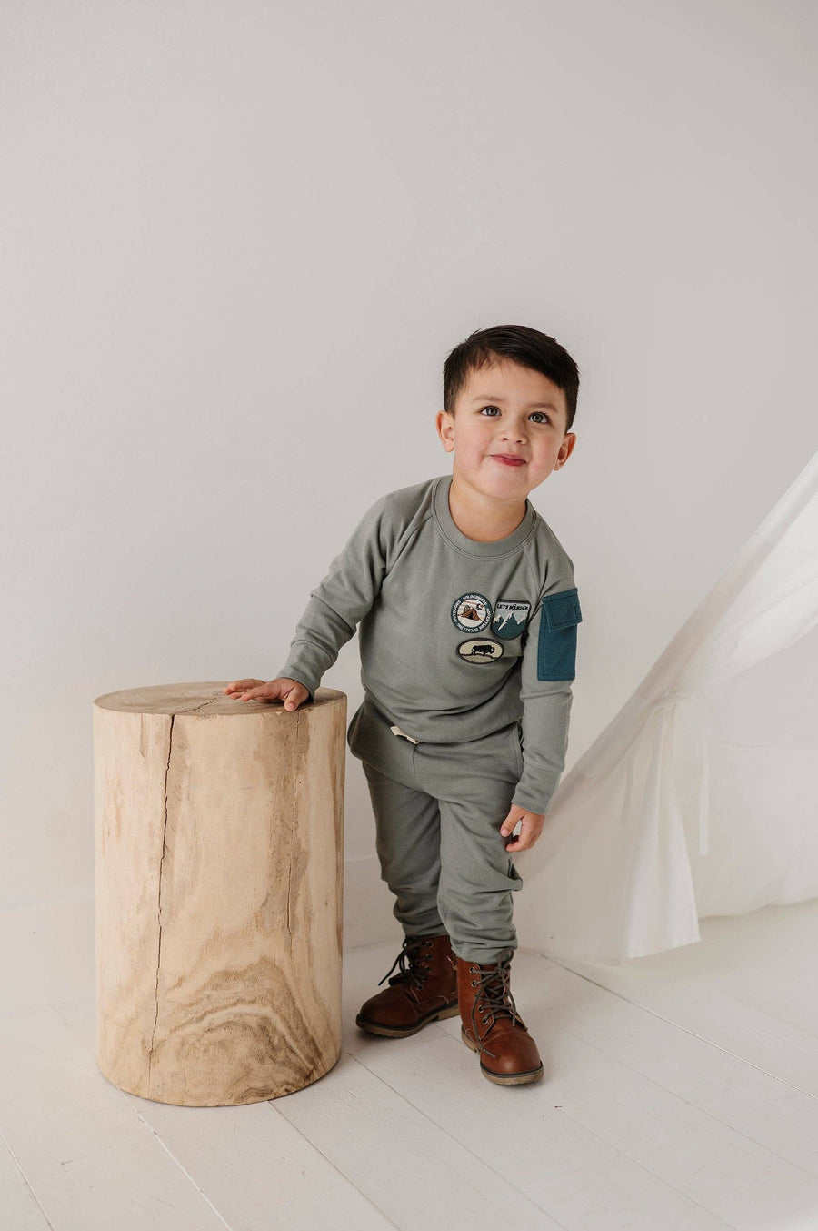 babysprouts clothing company - Boy's Raglan Sweatshirt Bamboo